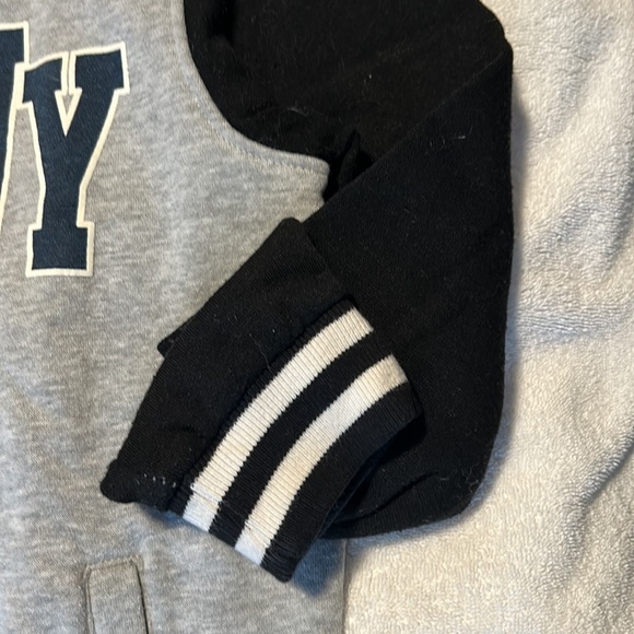 Light Jacket - Picture 4 of 4